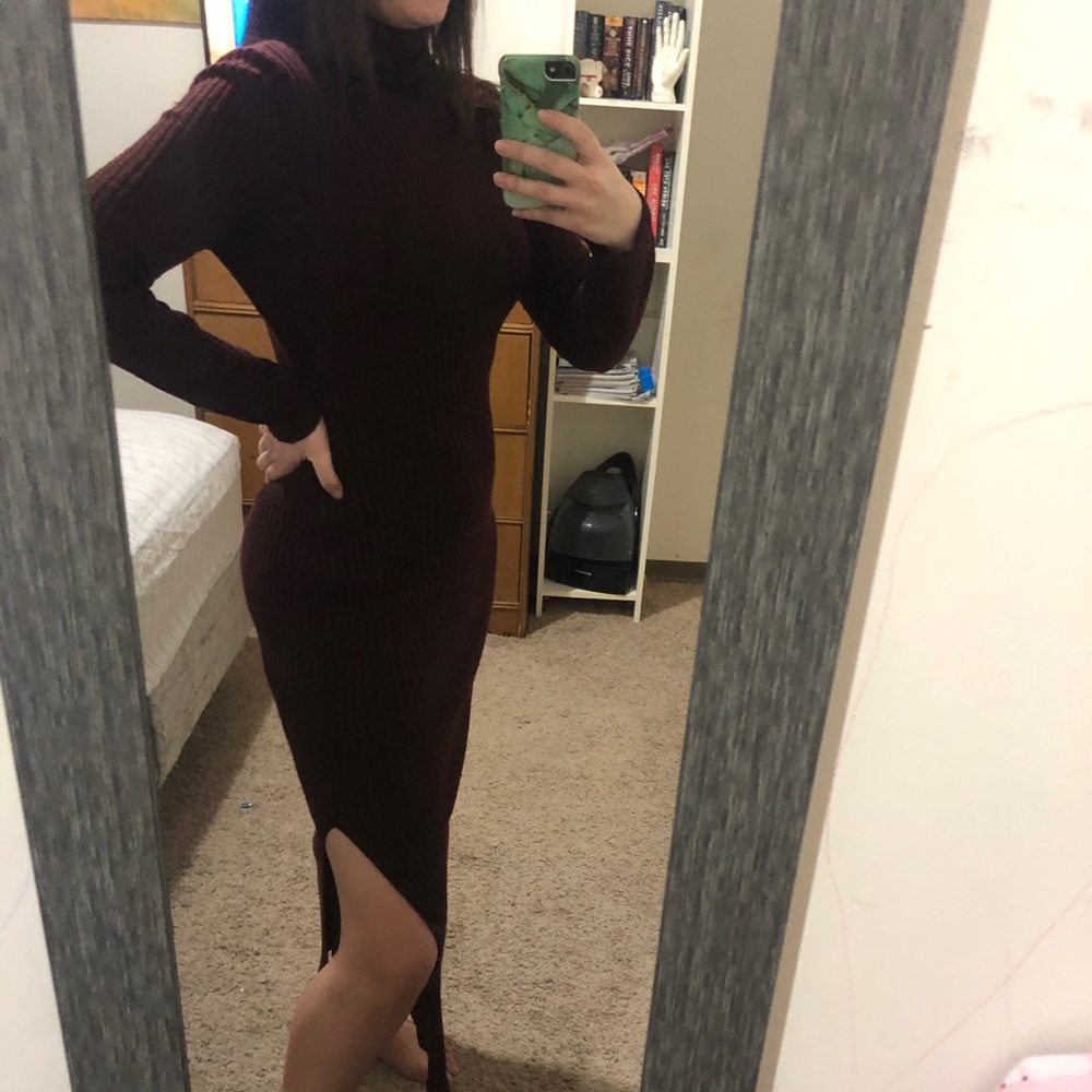 Reitmans maxi turtleneck dress